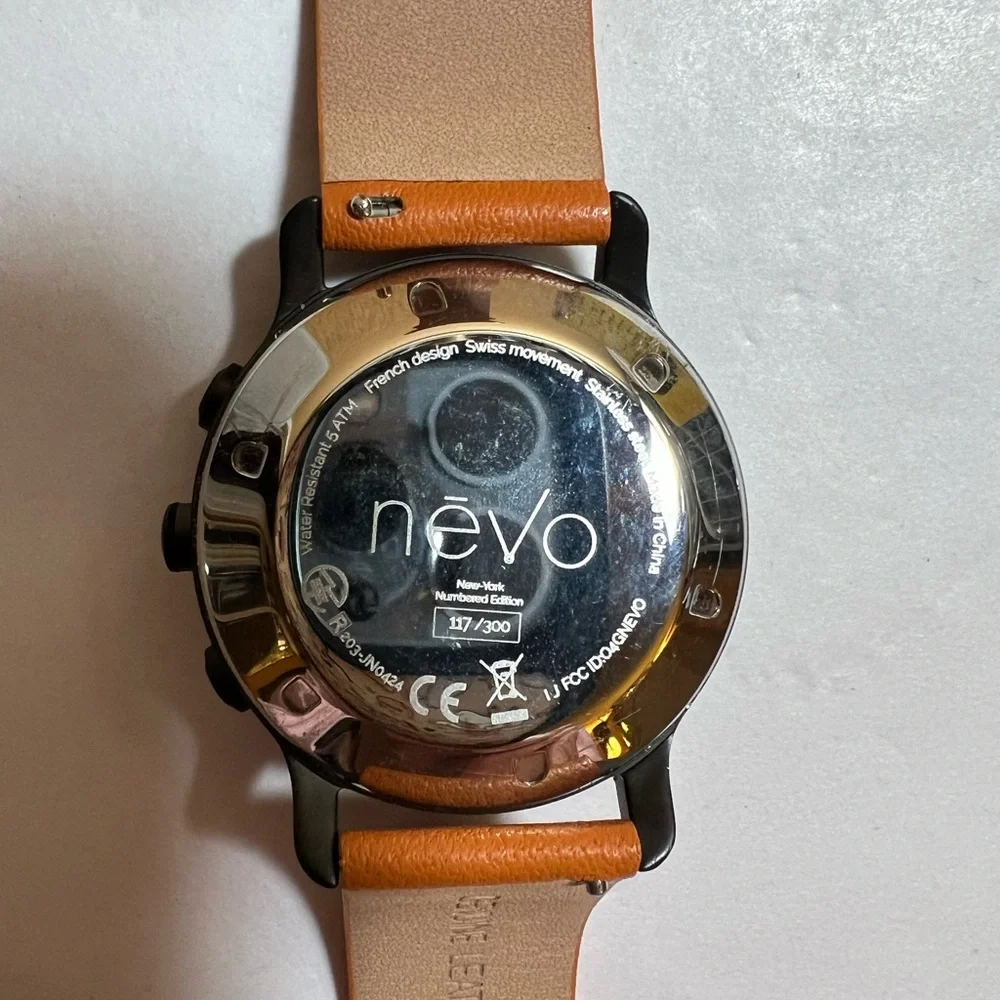 Nevo Smartwatch